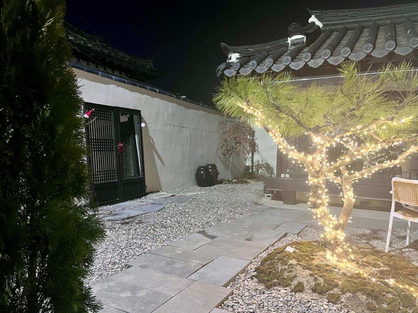 Hanok Dasi Bom 101 Gyeongju Bagian luar foto