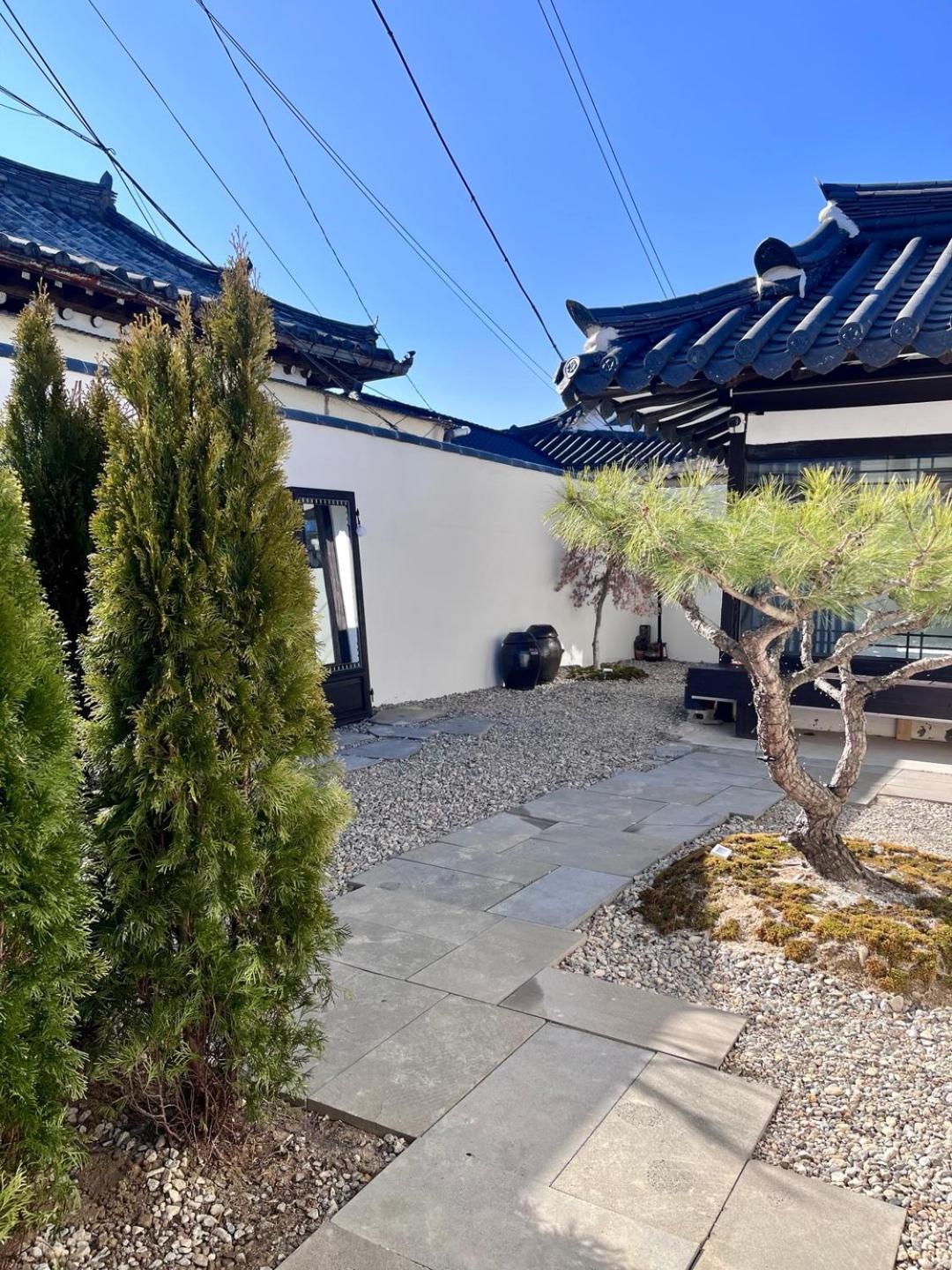 Hanok Dasi Bom 101 Gyeongju Bagian luar foto